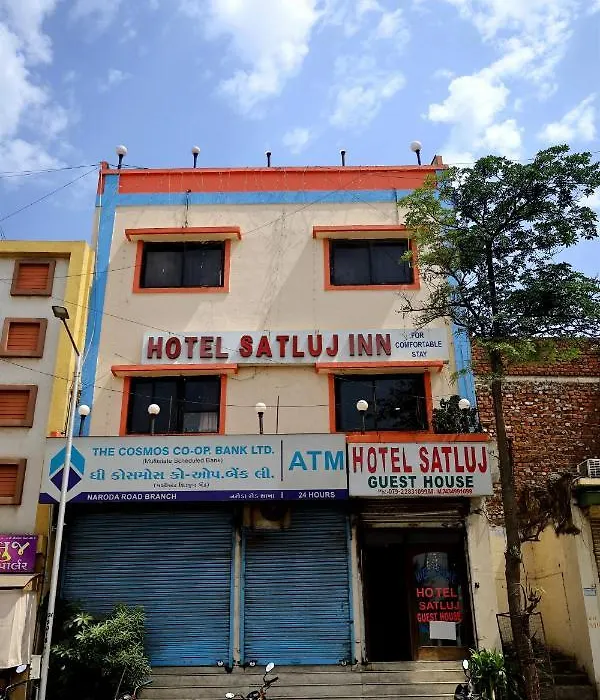 Hotel Satluj Inn-1